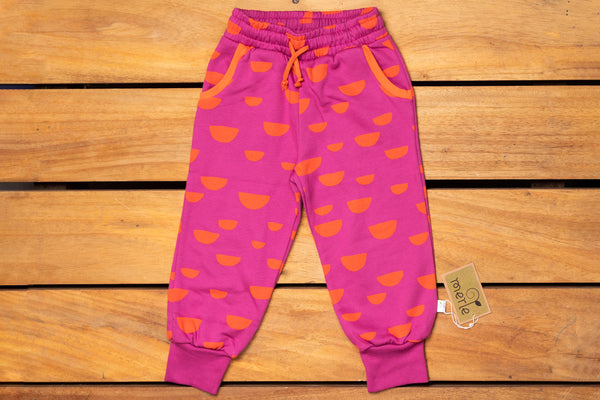 Merle - Joggers - Honey Bee