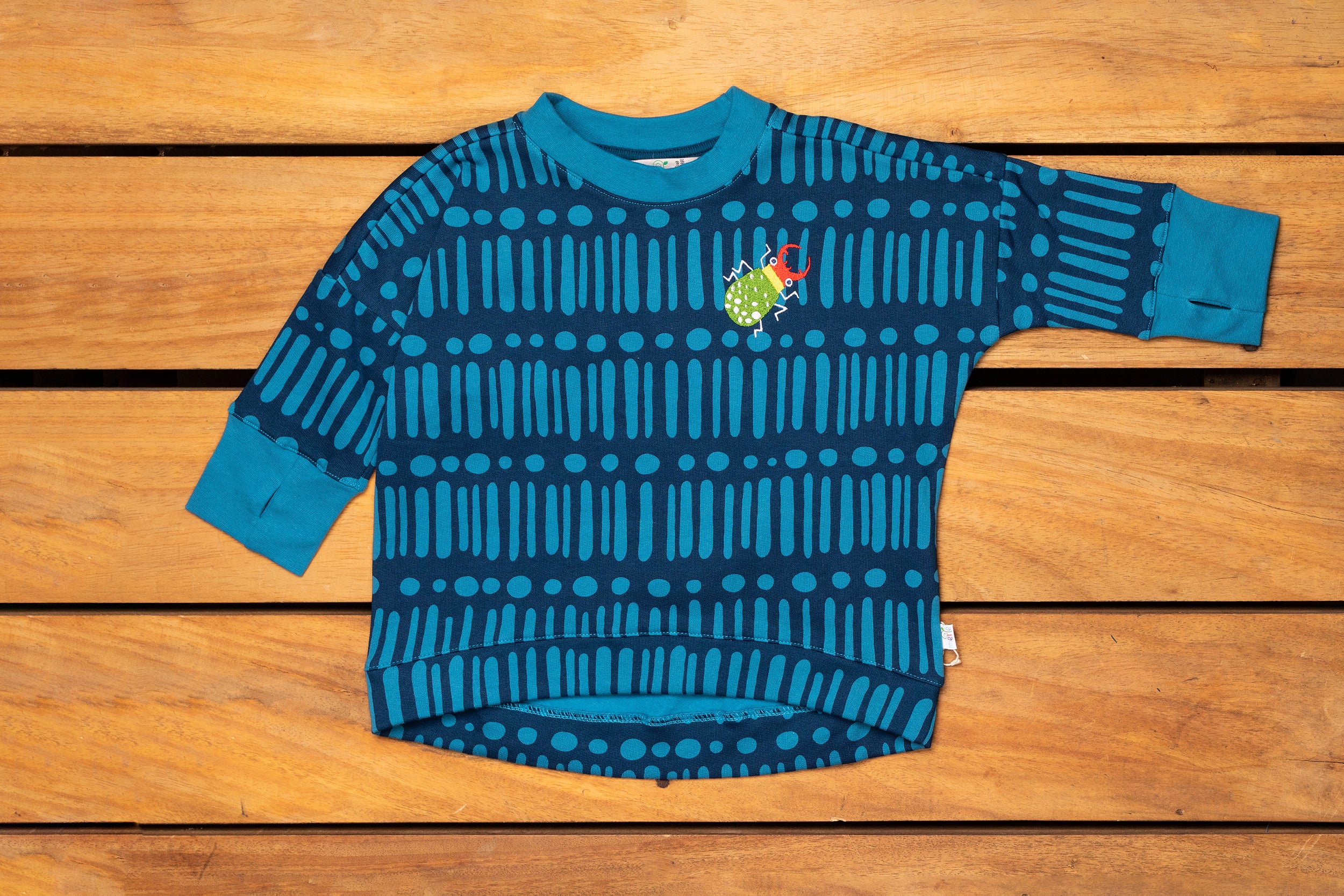 Merle - Oversized Box Sweatshirt - Stag Beetle