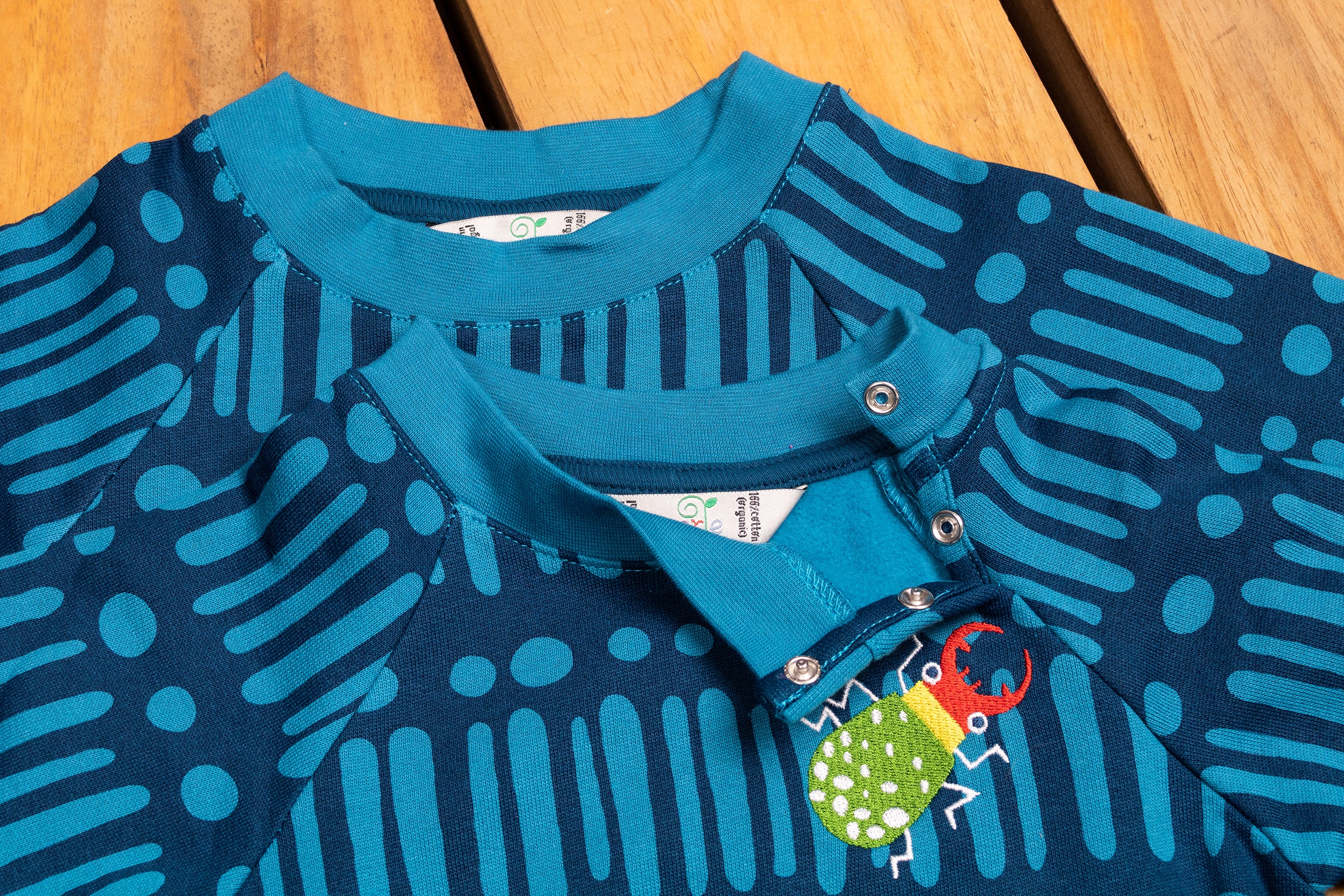 Merle - Raglan Sweater Dress - Stag Beetle