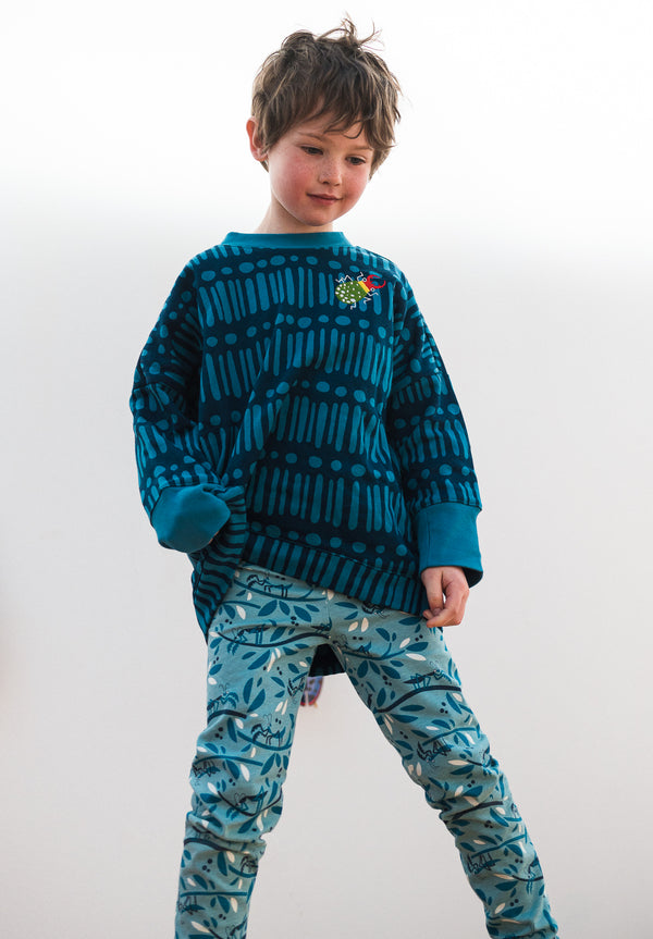 Merle - Oversized Box Sweatshirt - Stag Beetle